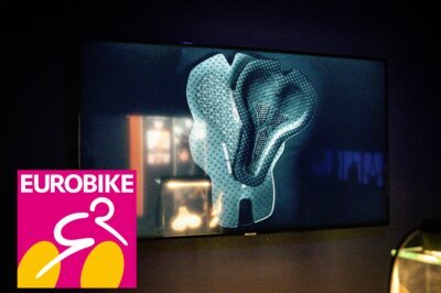 Eurobike 2022 – Endura Pro SL 3D Matrix: Erste Rennrad-Hose mit 3D-Druck-Sitzpolster