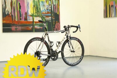 Renner der Woche: Festka One RS Carbon mit Dazzle Lack