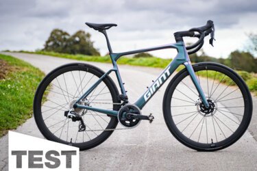 Neues Giant Defy Advanced E+ im Test: Natürlich E-Rennrad fahren?