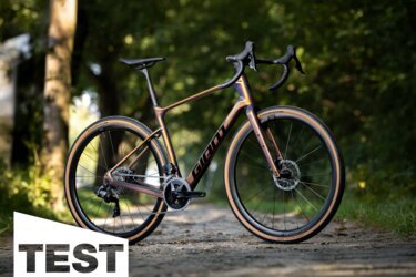 Giant Revolt Advanced Pro 1 Test: Anspruch auf die Gravel-Allrounder Krone
